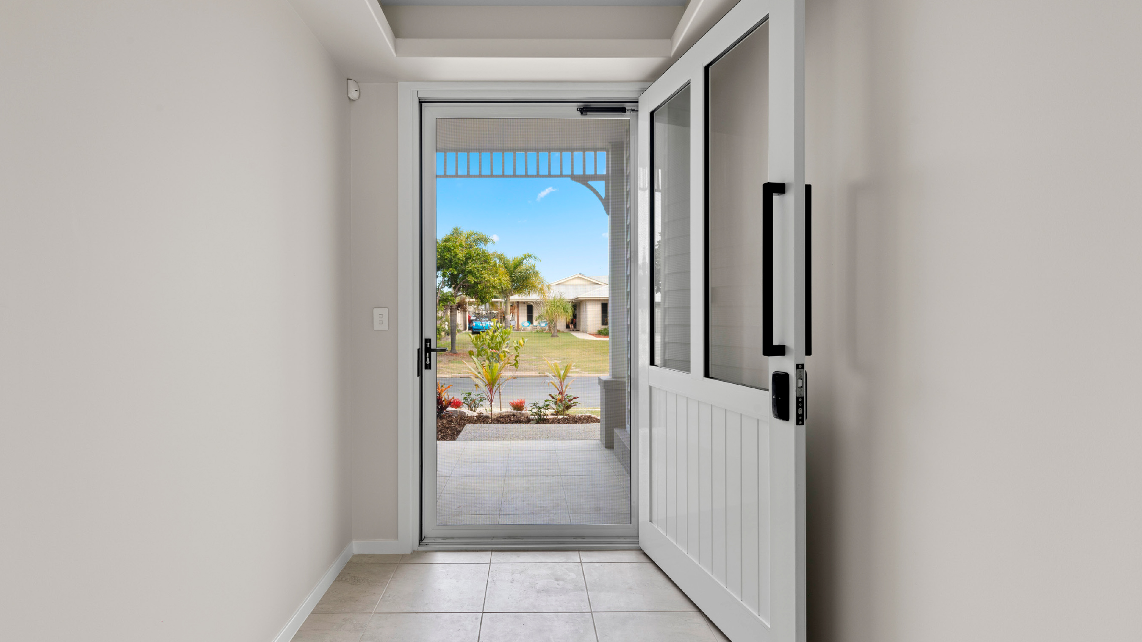 White Aluminium Entrance Door